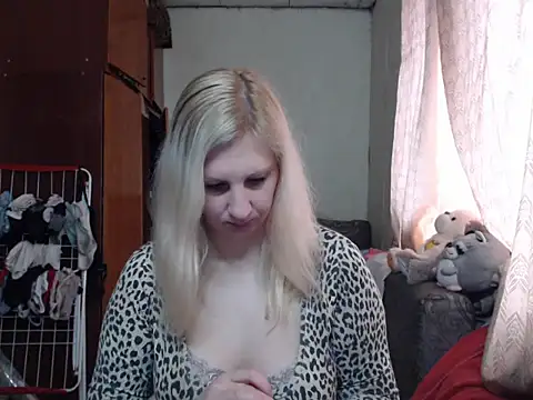 BustyBlond online show from January 27, 2025, 10:06 am