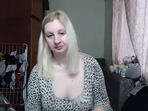 BustyBlond online show from January 31, 2025, 6:02 am