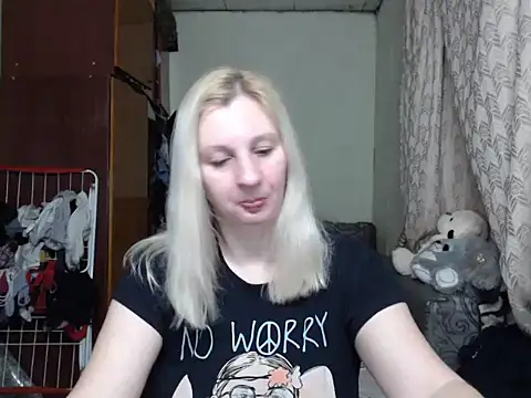 BustyBlond online show from February 10, 2025, 3:53 pm