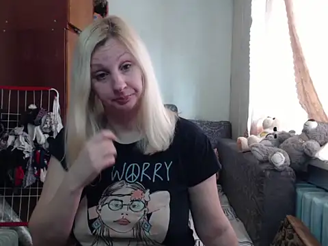 BustyBlond online show from February 21, 2025, 9:45 am
