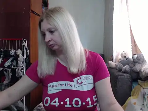 BustyBlond online show from March 12, 2025, 9:55 am