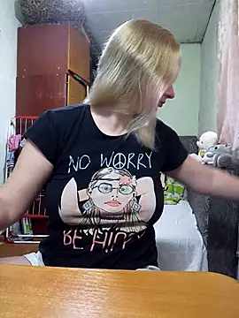 BustyBlond online show from November 26, 2025, 5:19 am