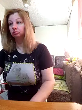 BustyBlond online show from May 10, 2026, 4:39 am