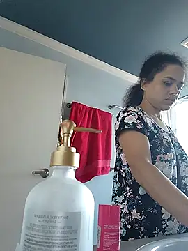 Snapshot of RuggyRackz chatting on October 16, 2025, 3:35 pm RuggyRackz online show from October 16, 2025, 3:35 pm