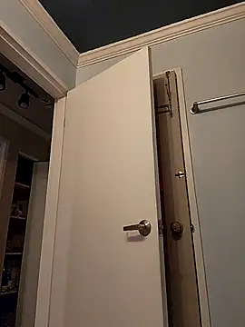 RuggyRackz online show from November 29, 2025, 11:19 pm