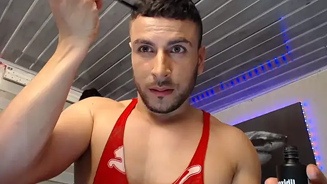 bayronfit online show from May 7, 2026, 12:38 am