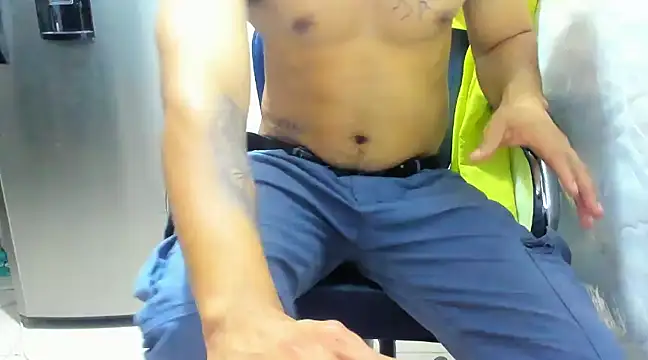 curvsex online show from December 4, 2024, 7:23 pm