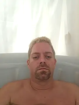 Snapshot of Trucker_Hunter chatting on January 20, 2025, 12:07 pm Trucker Hunter online show from January 20, 2025, 12:07 pm