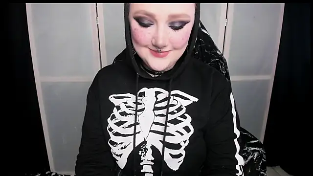 YourDyingBride online show from May 9, 2026, 4:56 pm