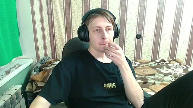 darienlarge online show from October 29, 2025, 4:31 pm