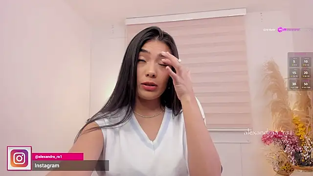 Snapshot of Alexandra_ra chatting on November 12, 2025, 1:39 am Alexandra ra online show from November 12, 2025, 1:39 am