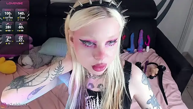 Snapshot of HelenGoat chatting on December 6, 2024, 7:21 am HelenGoat online show from December 6, 2024, 7:21 am