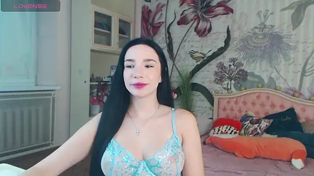 Snapshot of AliciaBow chatting on December 20, 2024, 1:22 pm AliciaBow online show from December 20, 2024, 1:22 pm