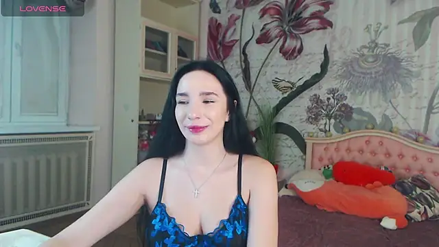 Snapshot of AliciaBow chatting on December 23, 2024, 2:07 pm AliciaBow online show from December 23, 2024, 2:07 pm