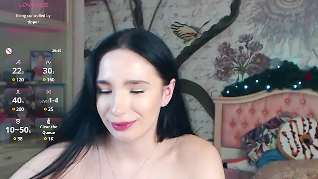 Snapshot of AliciaBow chatting on January 16, 2025, 5:23 pm AliciaBow online show from January 16, 2025, 5:23 pm