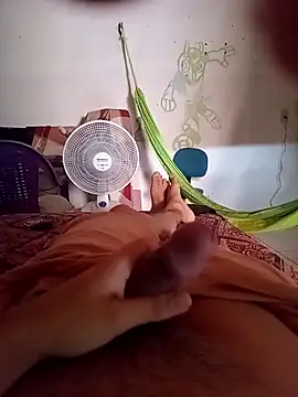 JOHN GOSTOSO online show from October 12, 2025, 4:39 pm