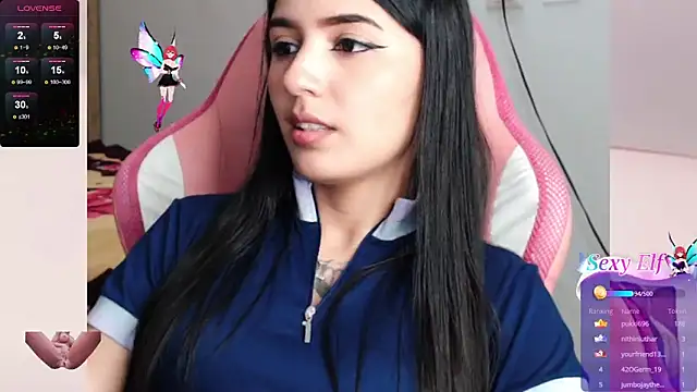 Snapshot of Danae_999 chatting on March 5, 2025, 1:21 am Danae 999 online show from March 5, 2025, 1:21 am