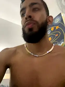 Alessandro  Rossi online show from September 14, 2025, 1:43 pm