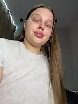 perfect sweety girl online show from July 12, 2026, 7:49 pm