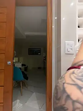 Snapshot of TheCinderella chatting on February 22, 2026, 11:14 pm TheCinderella online show from February 22, 2026, 11:14 pm