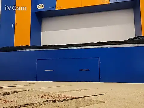 lorenithats online show from February 21, 2025, 10:26 pm