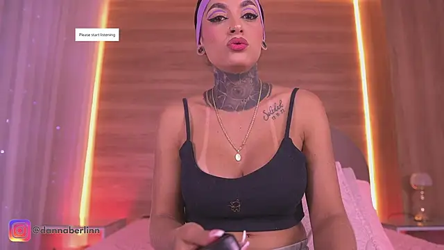 danna berlin  online show from May 6, 2026, 7:19 pm