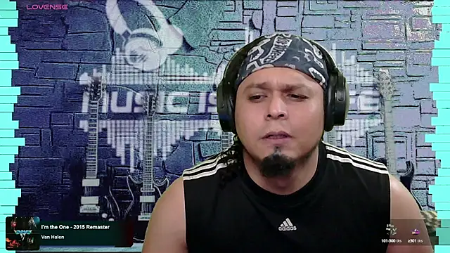 chino roz online show from January 3, 2025, 2:19 pm