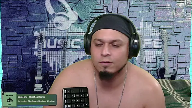 chino roz online show from January 8, 2025, 9:01 pm