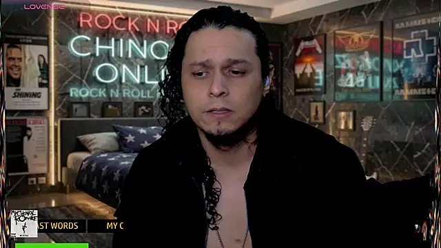 Snapshot of chino_roz chatting on July 10, 2026, 8:18 am chino roz online show from July 10, 2026, 8:18 am