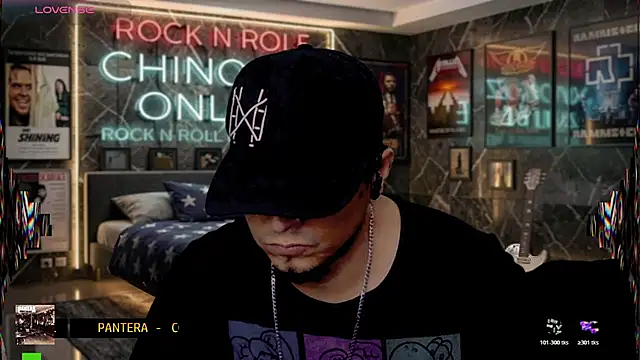 Snapshot of chino_roz chatting on July 12, 2026, 8:55 pm chino roz online show from July 12, 2026, 8:55 pm