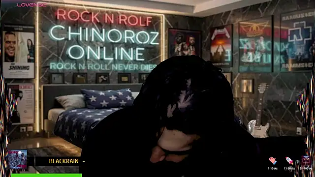 Snapshot of chino_roz chatting on August 6, 2026, 7:10 am chino roz online show from August 6, 2026, 7:10 am