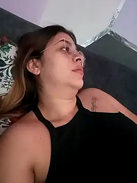 Latina sexy1 online show from January 22, 2025, 4:44 pm