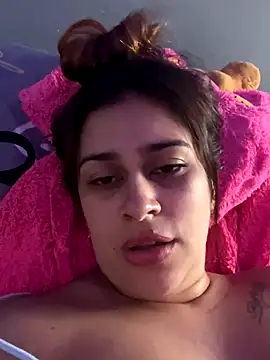 Latina sexy1 online show from November 27, 2025, 1:13 pm