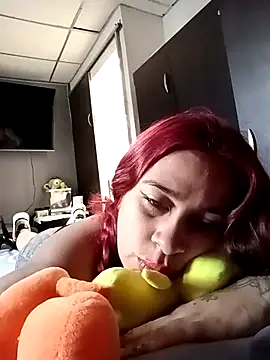 Latina sexy1 online show from May 8, 2026, 3:06 pm