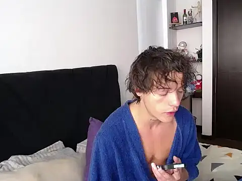Snapshot of Santiago_kiler chatting on February 11, 2025, 12:27 pm Santiago kiler online show from February 11, 2025, 12:27 pm
