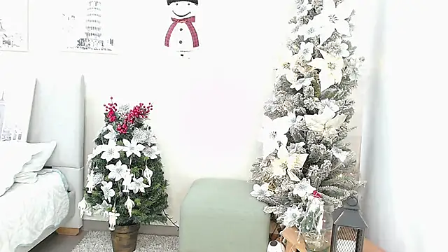 Sassy--Girl online show from December 26, 2024, 6:33 pm