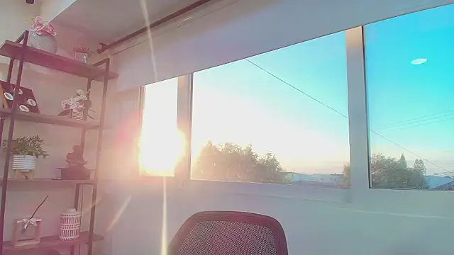 Sassy--Girl online show from March 22, 2026, 11:24 am