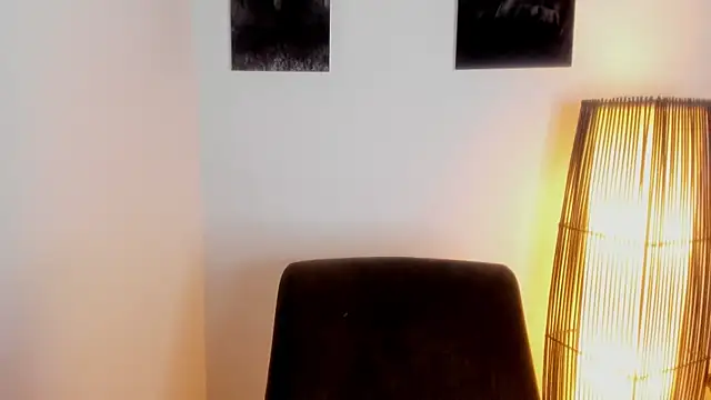 AlexRivera6 online show from October 1, 2025, 11:38 am