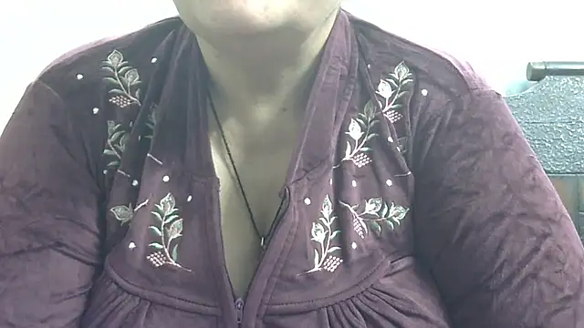 Snapshot of Kavya_XX chatting on October 30, 2025, 2:13 am Kavya XX online show from October 30, 2025, 2:13 am