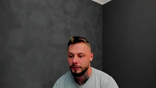 Snapshot of BrianHunts chatting on December 10, 2024, 1:00 pm BrianHunts online show from December 10, 2024, 1:00 pm