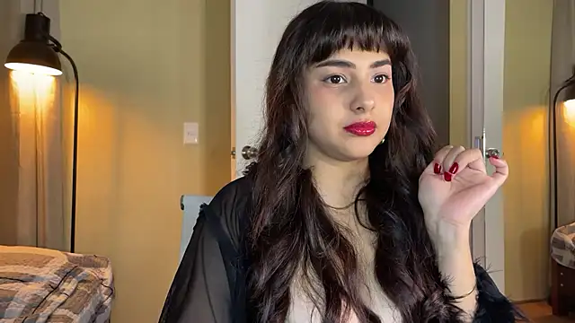 xSelena online show from June 20, 2026, 4:48 am