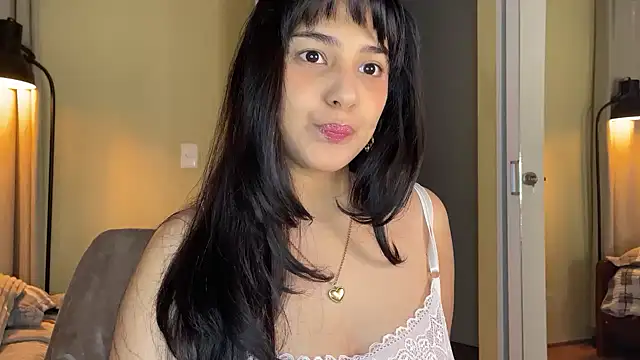 xSelena online show from July 5, 2026, 9:11 pm
