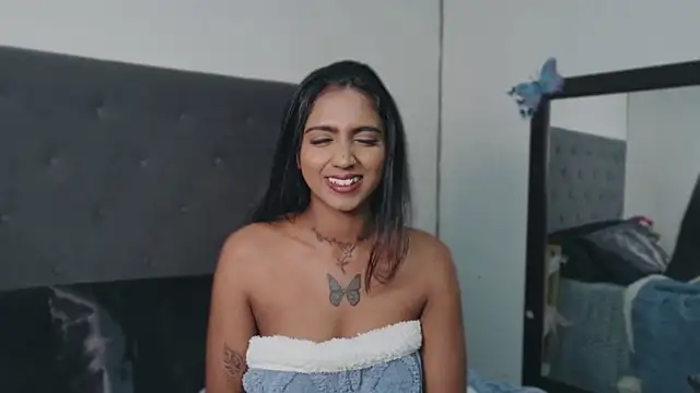 Snapshot of Delilah_Blazee chatting on June 2, 2026, 6:37 am Delilah Blazee online show from June 2, 2026, 6:37 am