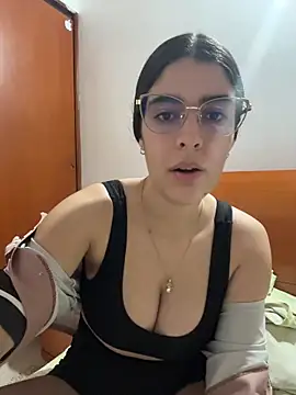 Snapshot of _Niah_ chatting on February 24, 2026, 7:23 pm Niah online show from February 24, 2026, 7:23 pm