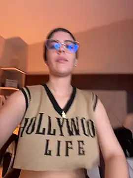 Snapshot of _Niah_ chatting on March 1, 2026, 9:06 pm Niah online show from March 1, 2026, 9:06 pm