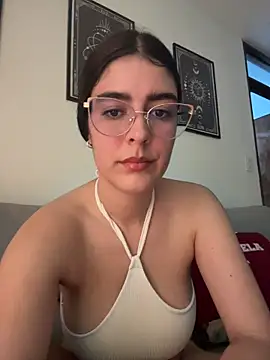 Snapshot of _Niah_ chatting on March 17, 2026, 11:41 pm Niah online show from March 17, 2026, 11:41 pm