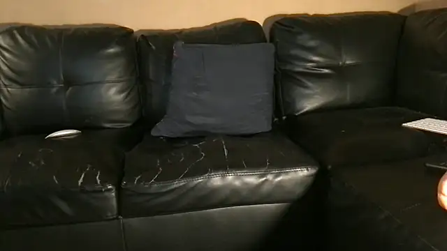 carolineford online show from January 6, 2025, 4:04 am