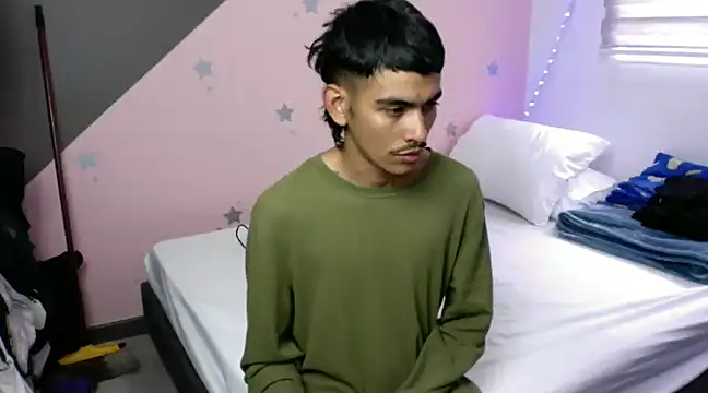 Snapshot of sorry-mom69 chatting on January 24, 2025, 5:11 pm sorry-mom69 online show from January 24, 2025, 5:11 pm