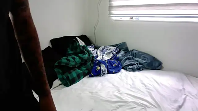 Snapshot of sorry-mom69 chatting on October 2, 2025, 7:10 pm sorry-mom69 online show from October 2, 2025, 7:10 pm