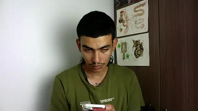 Snapshot of sorry-mom69 chatting on October 3, 2025, 6:49 pm sorry-mom69 online show from October 3, 2025, 6:49 pm